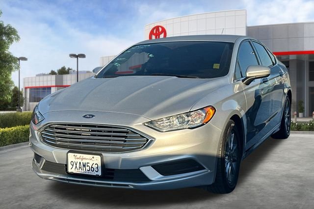 Used 2017 Ford Fusion SE with VIN 3FA6P0HD2HR276940 for sale in Oakland, CA