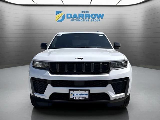 New 2026 Bright White Clear-Coat Exterior Paint Jeep Altitude image 8