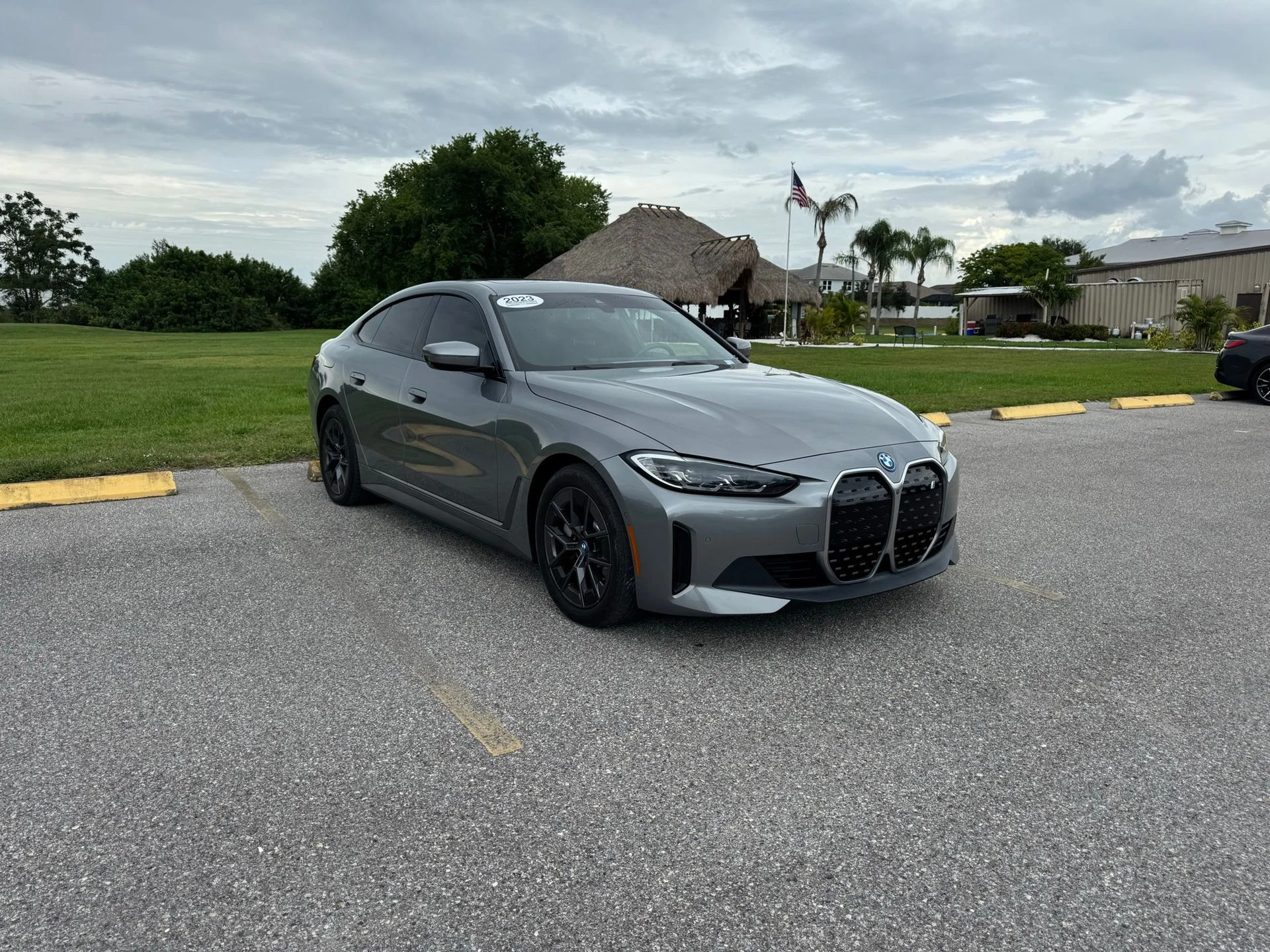 2023 BMW i4 eDrive35's photo