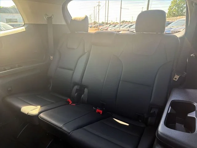 Certified Used 2024 Green Kia S image 24