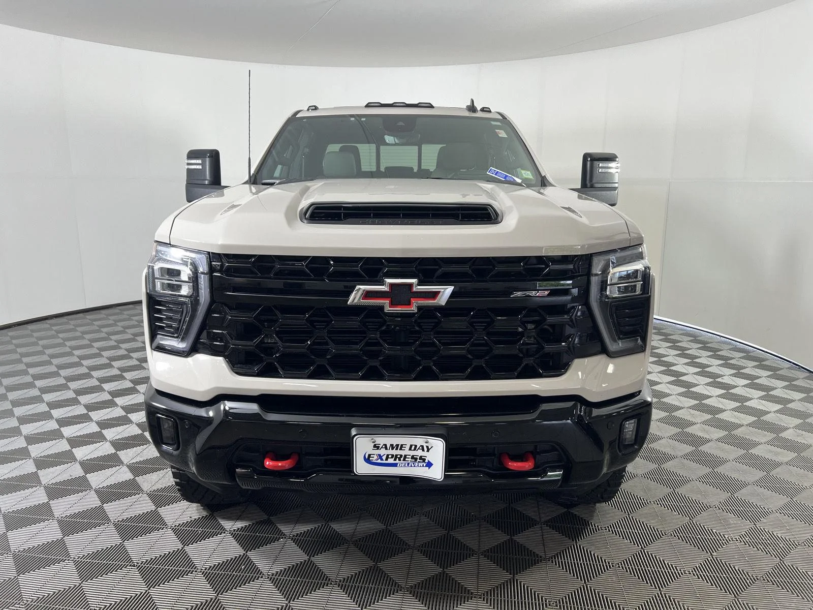 Used 2026 White Sands Chevrolet ZR2 image 34