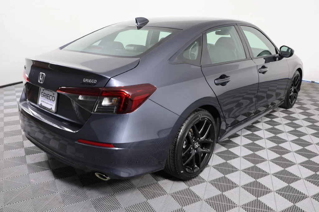 Used 2026  Honda Sport image 8