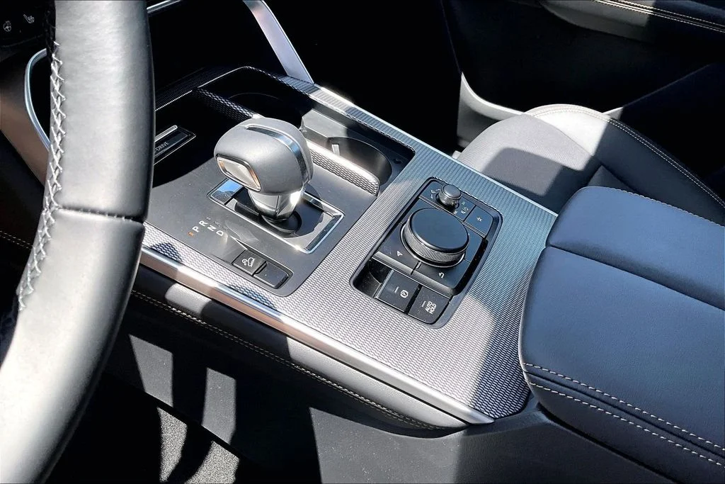 2026 Mazda CX-90 Preferred Package - Photo 8