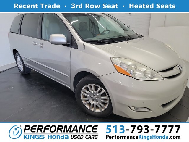 2010 Toyota Sienna XLE