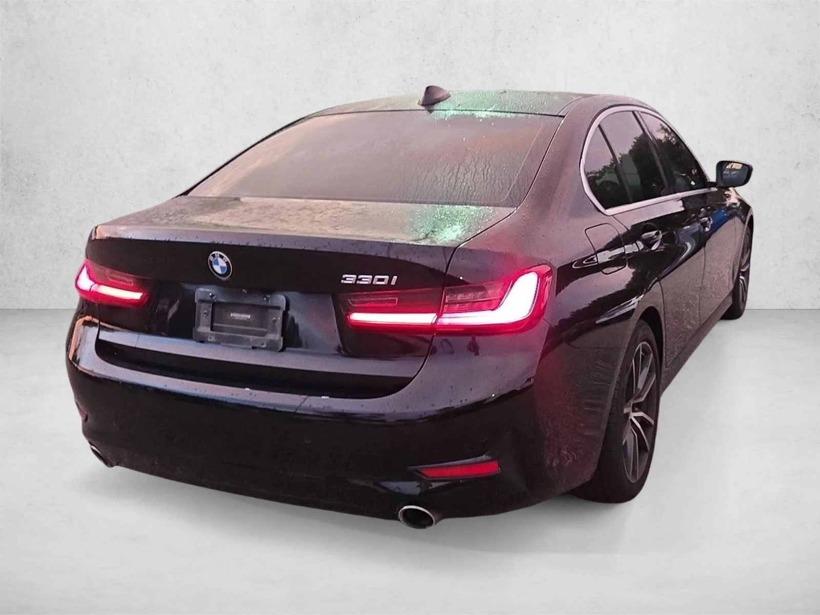Used 2021 Jet Black BMW 330i image 5