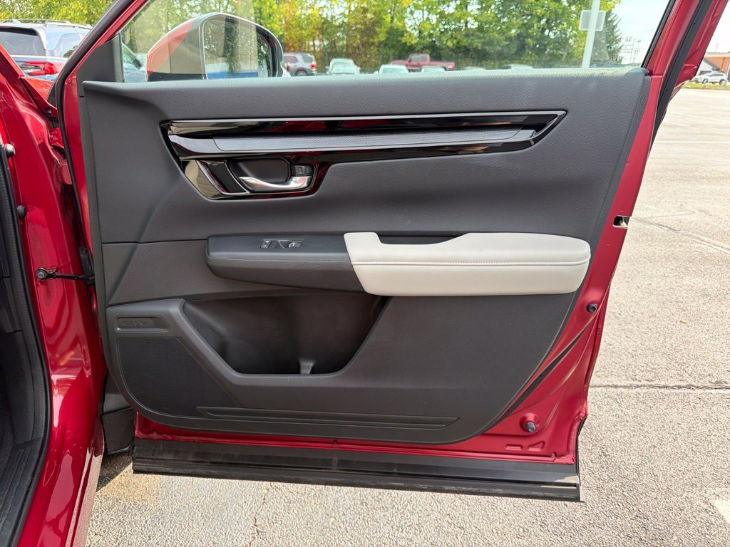 Certified Used 2025 Radiant Red Metallic Honda EX-L image 26