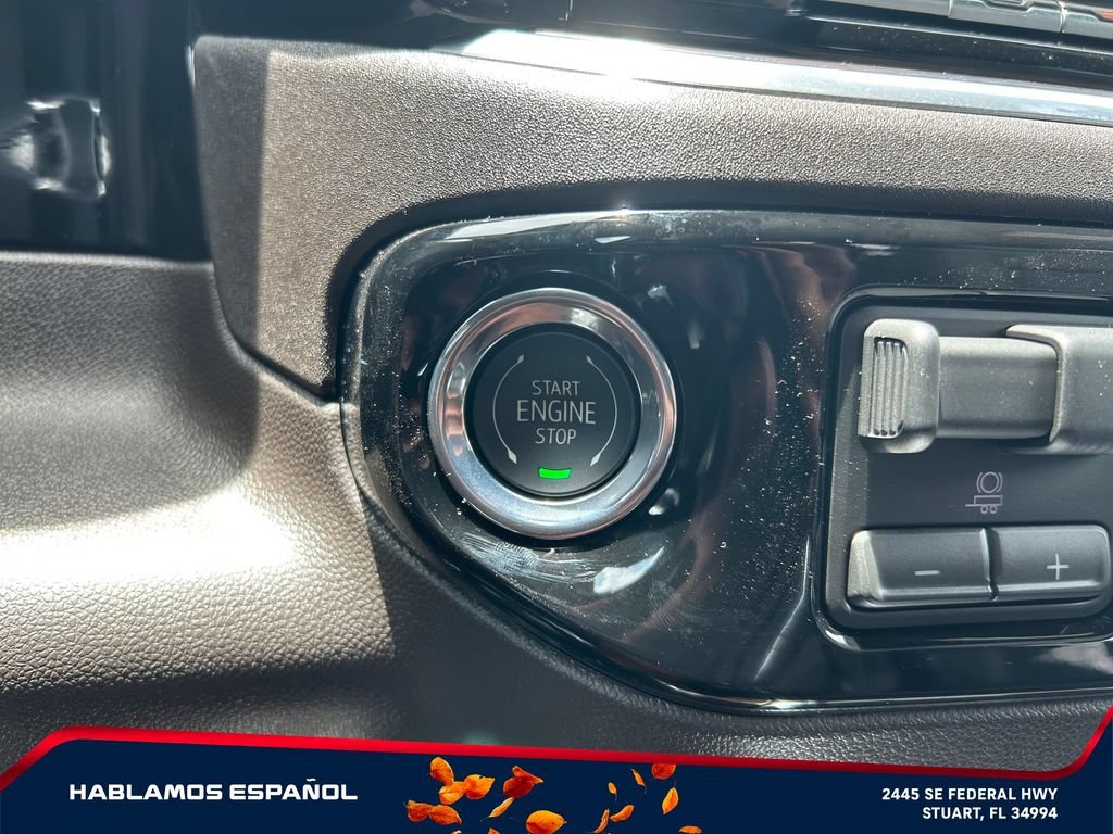 New 2026 Sterling Metallic GMC SLT image 28