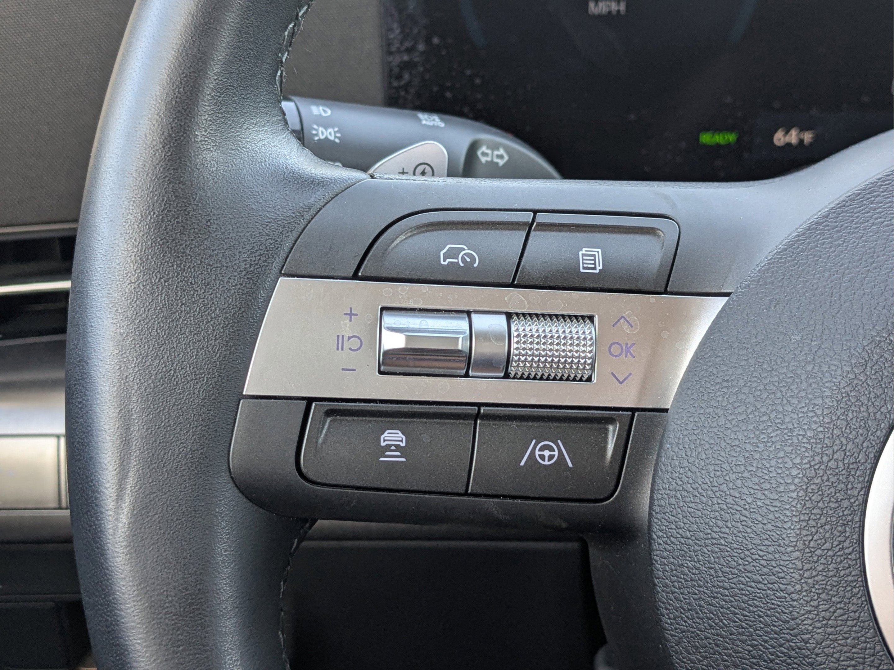 Used 2024 Abyss Black Pearl Hyundai SEL image 30