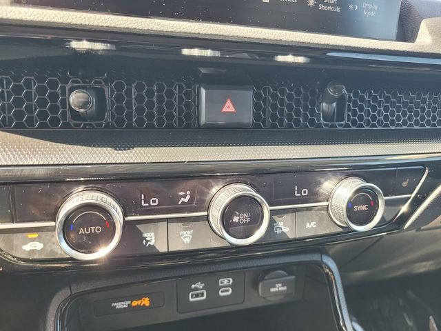 Used 2024  Honda EX-L image 25