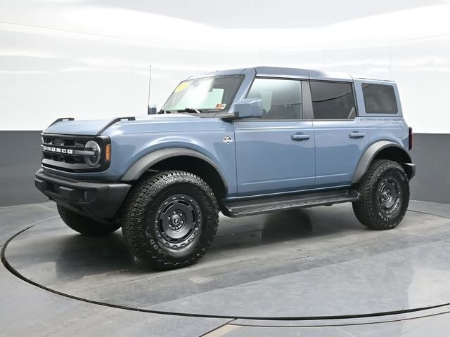 Used 2025 Gray Ford Outer Banks image 5