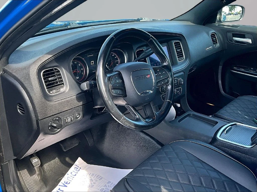 Used 2020 Blue Dodge Police image 13