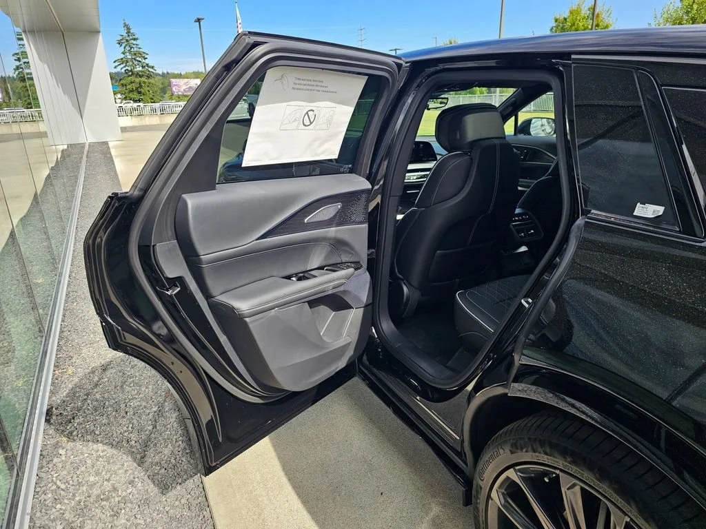 New 2026 Stellar Black Metallic Cadillac V-Series Premium image 15