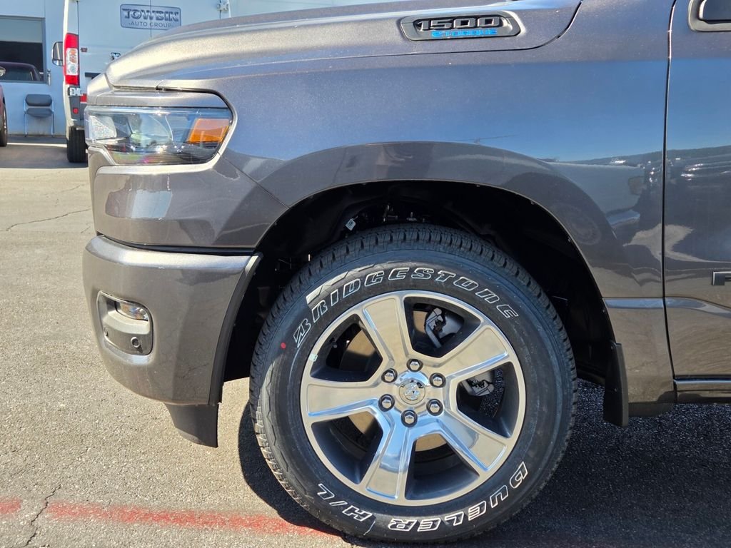 New 2026 Granite Crystal Metallic Clear-Coat Exterior Paint RAM Express image 5
