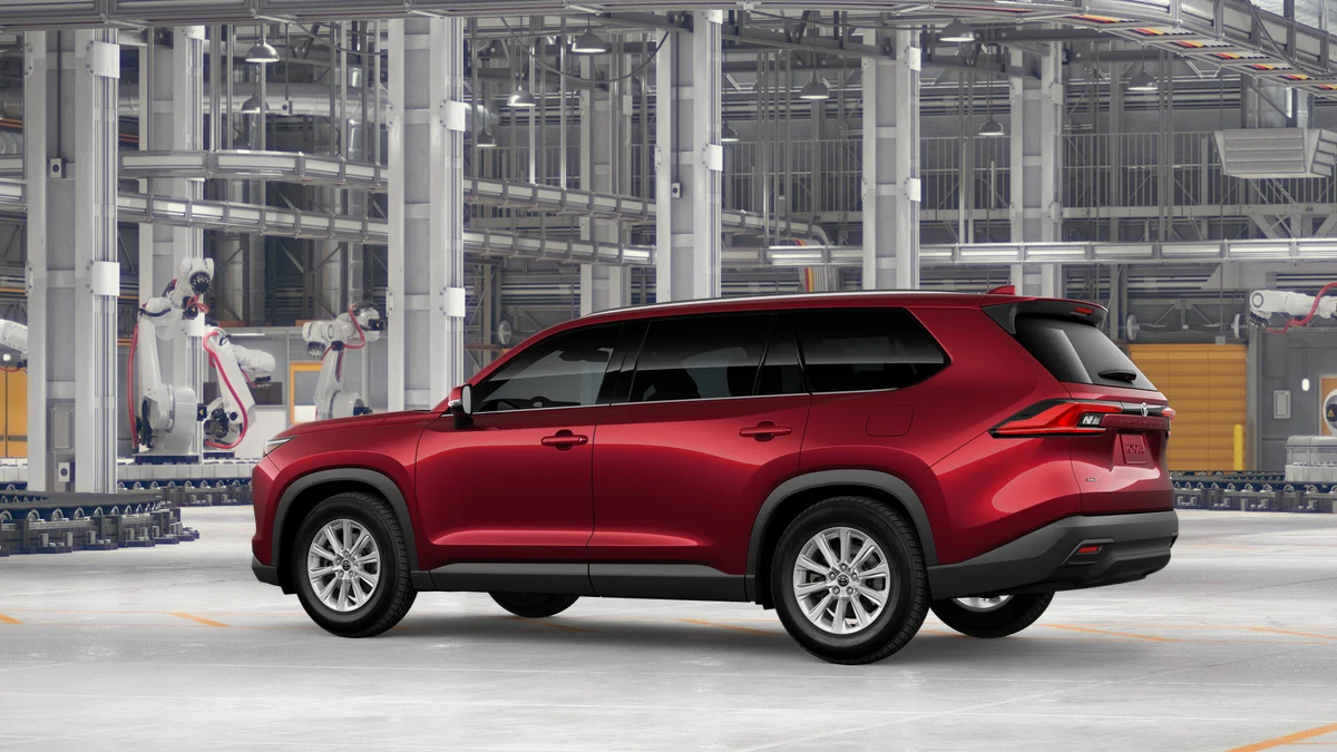 New 2026 Ruby Flare Pearl Toyota XLE image 17