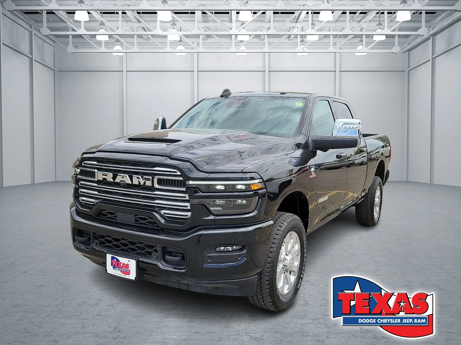 New 2026 PXJ Diamond Bla Ram LARAMIE CREW CAB 4X4 6