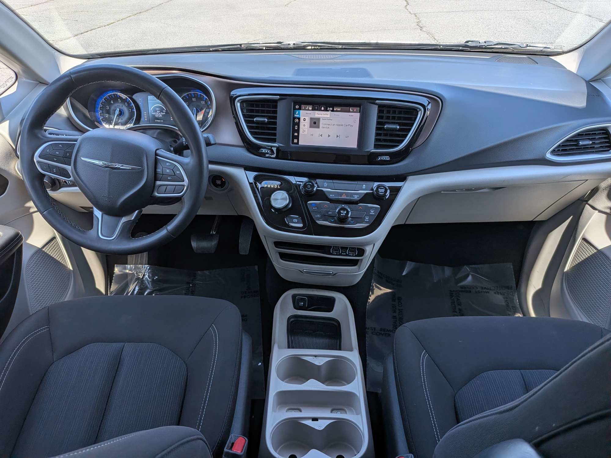 Used 2023 Black Chrysler LX image 13