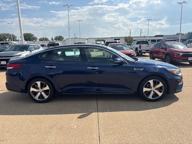 Used 2019 Kia Optima S with VIN 5XXGT4L34KG360215 for sale in Fort Madison, IA