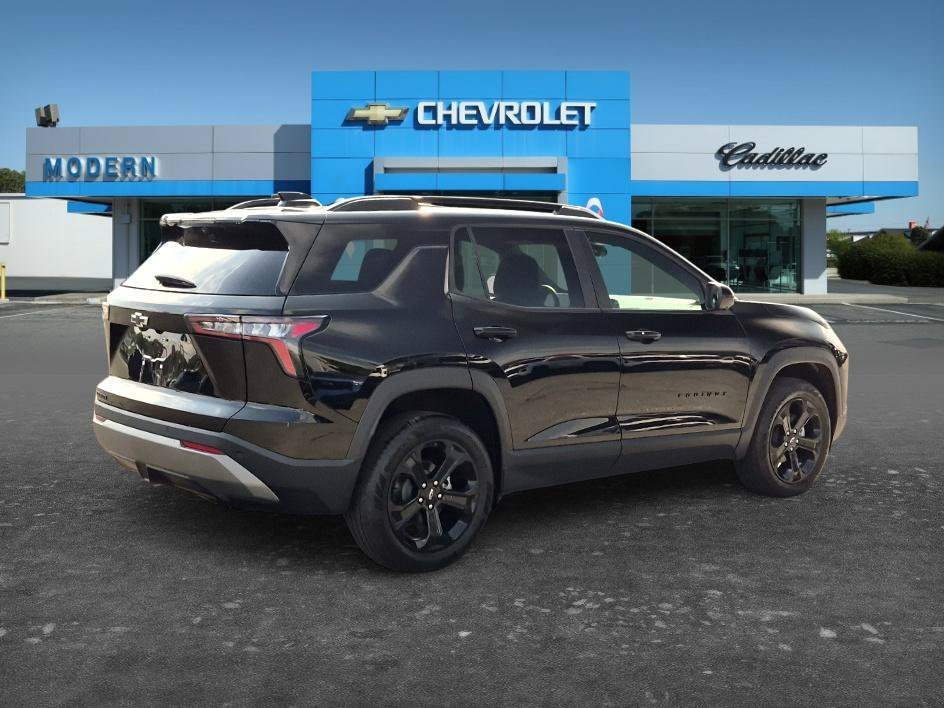 New 2026 Mosaic Black Metallic Chevrolet LT image 5