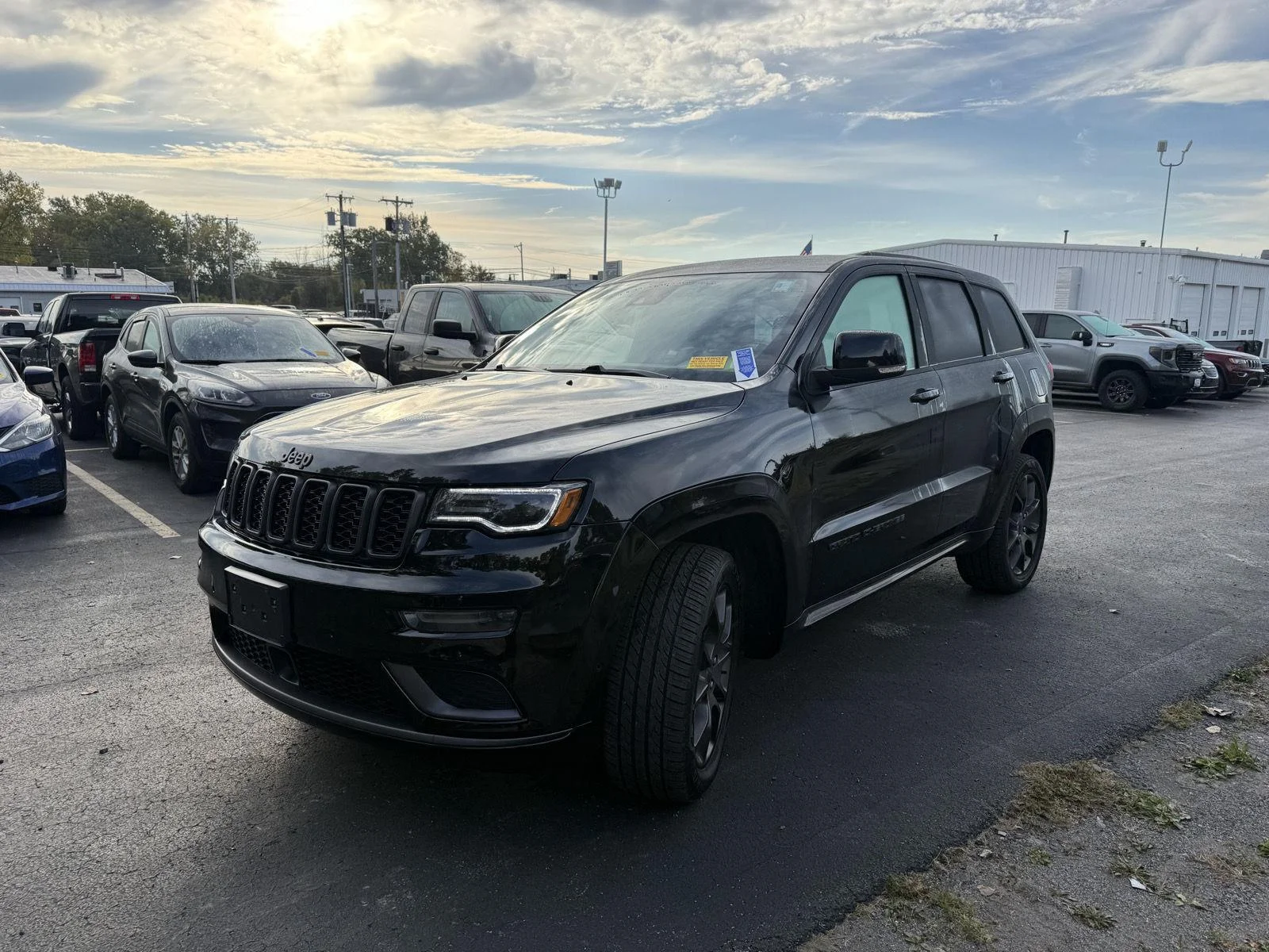 Used 2020 Diamond Black Crystal Pearlcoat Jeep High Altitude image 9