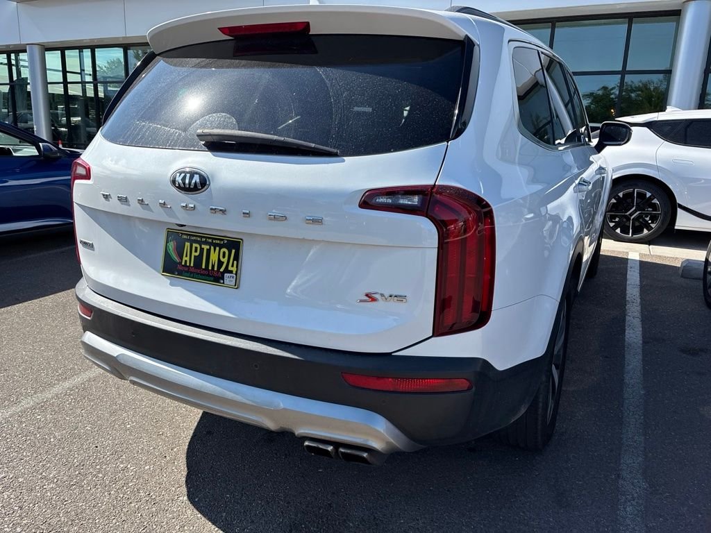 Used 2020 White Kia S image 10