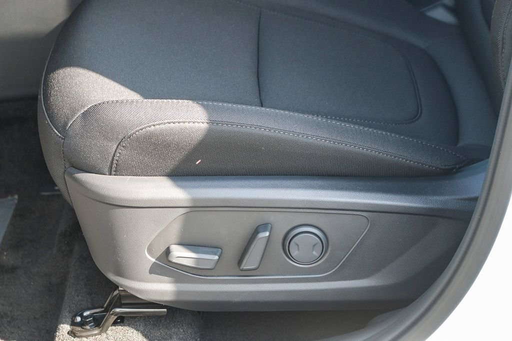New 2026 White Hyundai SEL image 21