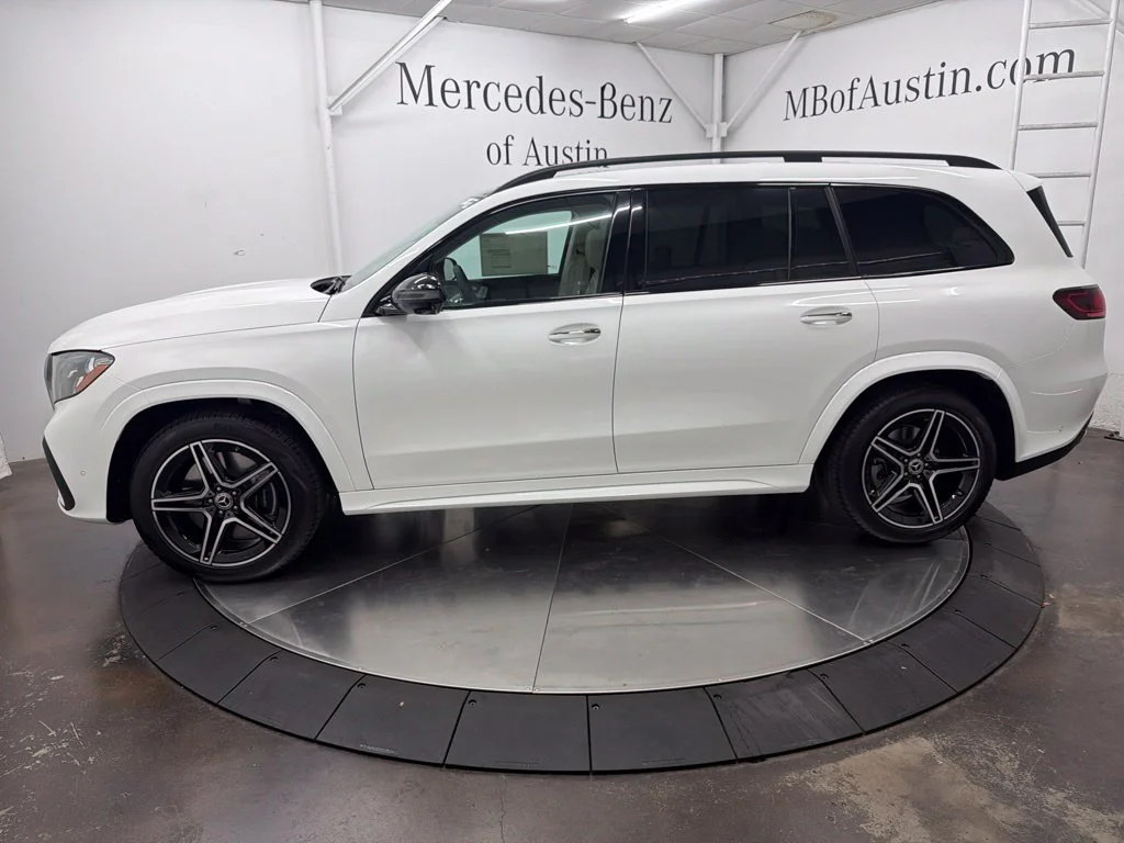 New 2027 White Mercedes-Benz GLS 450 image 4