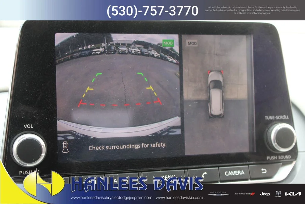 Used 2021 White Nissan SV image 26