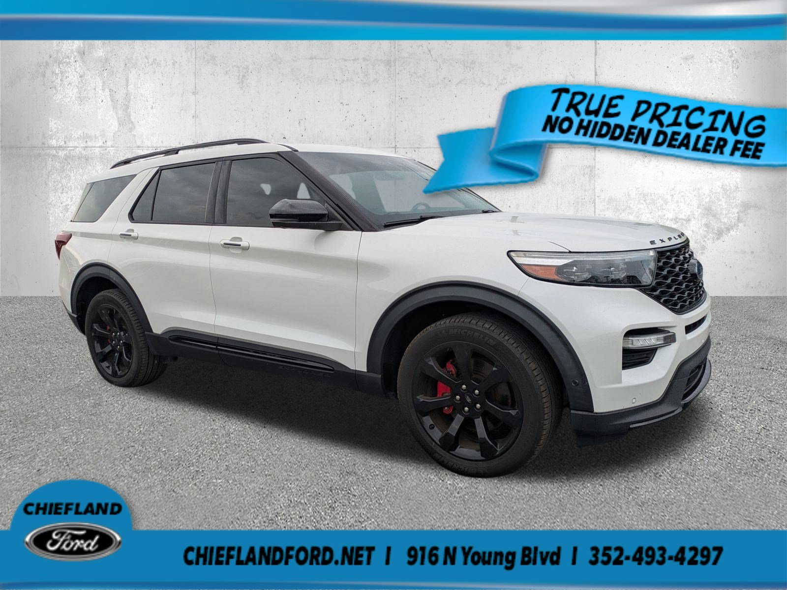 Used 2022  Ford ST image 1