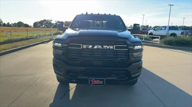 New 2026 Diamond Black Crystal Pearl-Coat Exterior Paint RAM Big Horn image 3