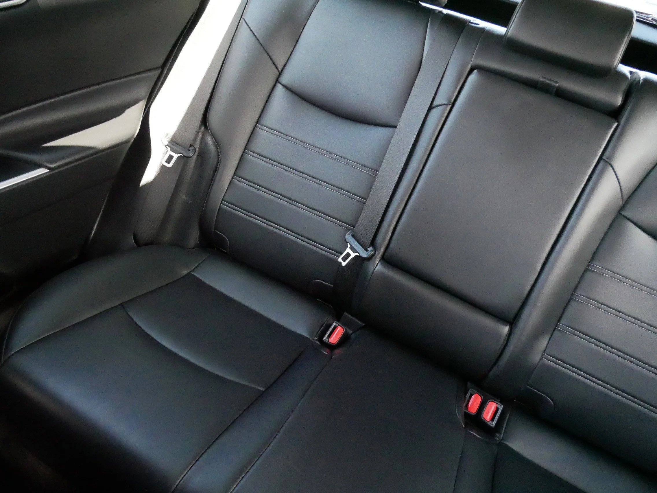 Used 2024 Ruby Flare Pearl Toyota XLE Premium image 12
