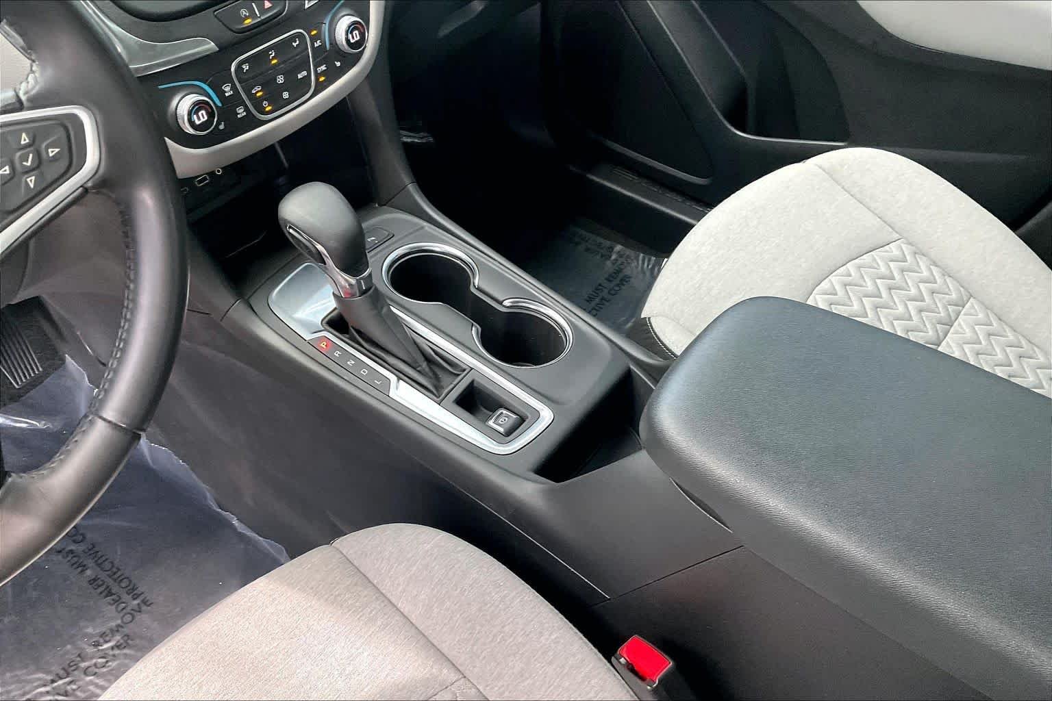 Used 2022 Mosaic Black Metallic Chevrolet LT image 17