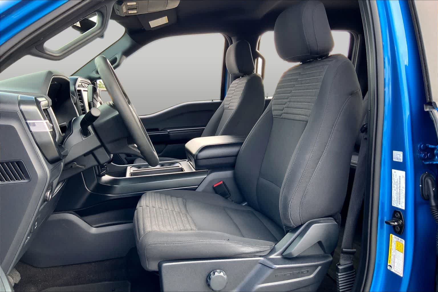 Used 2021 Velocity Blue Ford XL image 8
