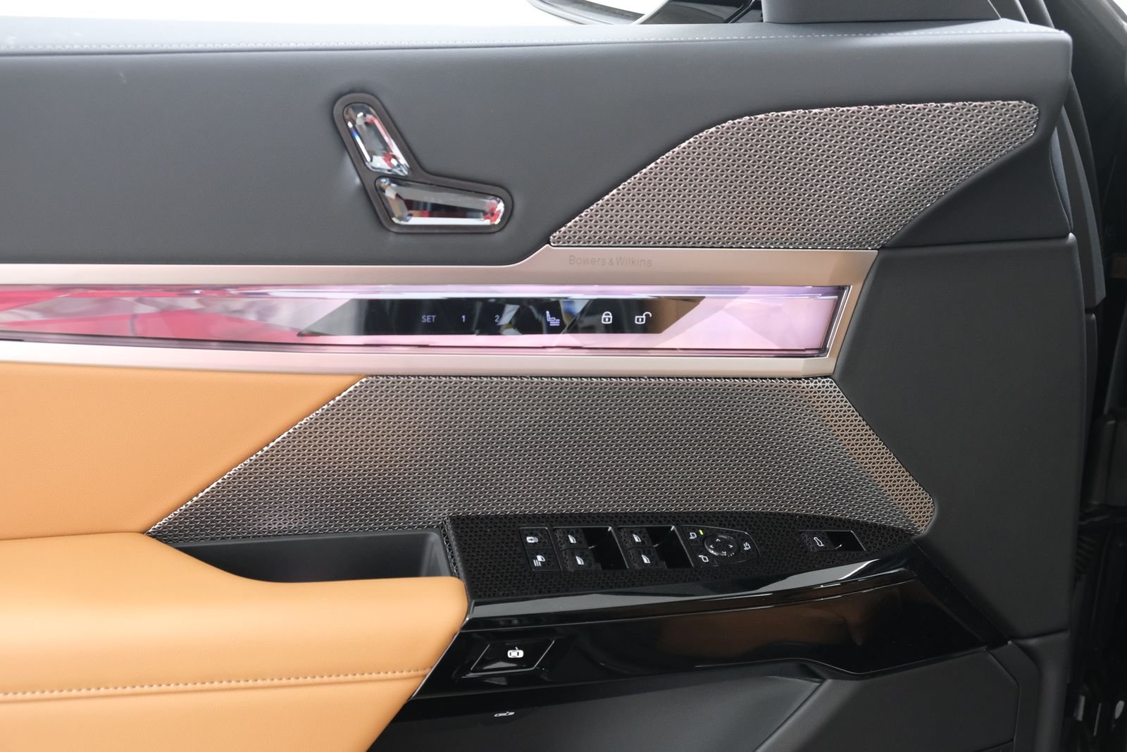 New 2026 Black Sapphire Metallic BMW Label image 39