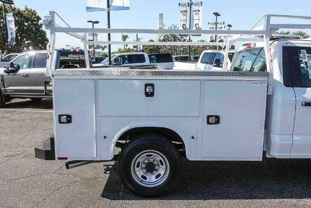 New 2026 Oxford White Ford F-250® XL image 49