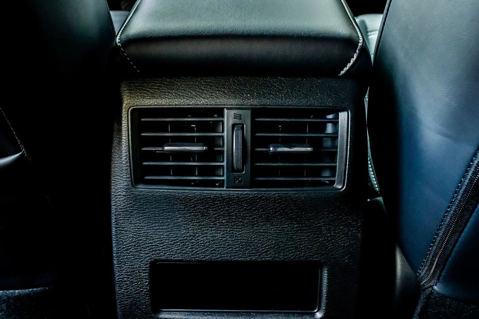 New 2026 Gray Mitsubishi LE image 15
