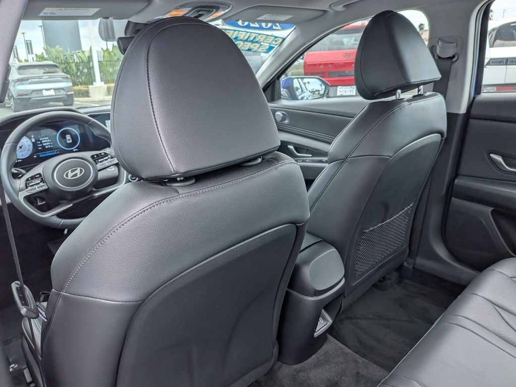 2026 Hyundai Elantra Limited - Photo 29