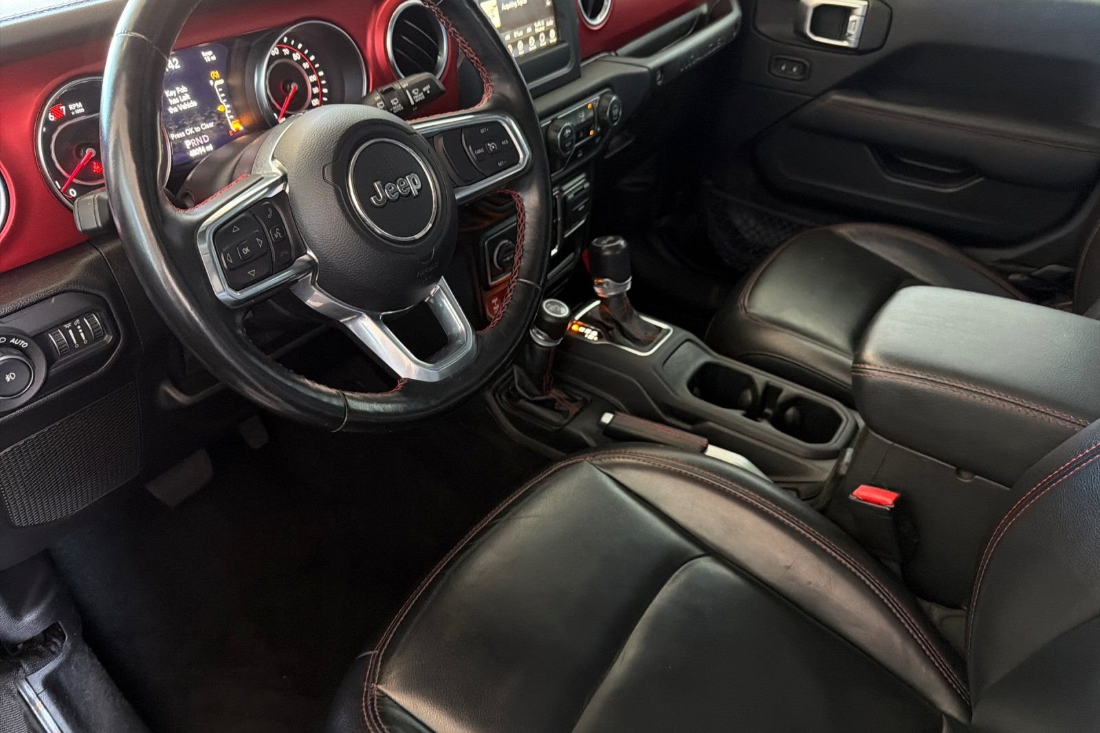 Used 2021 Black Jeep Unlimited Rubicon image 9
