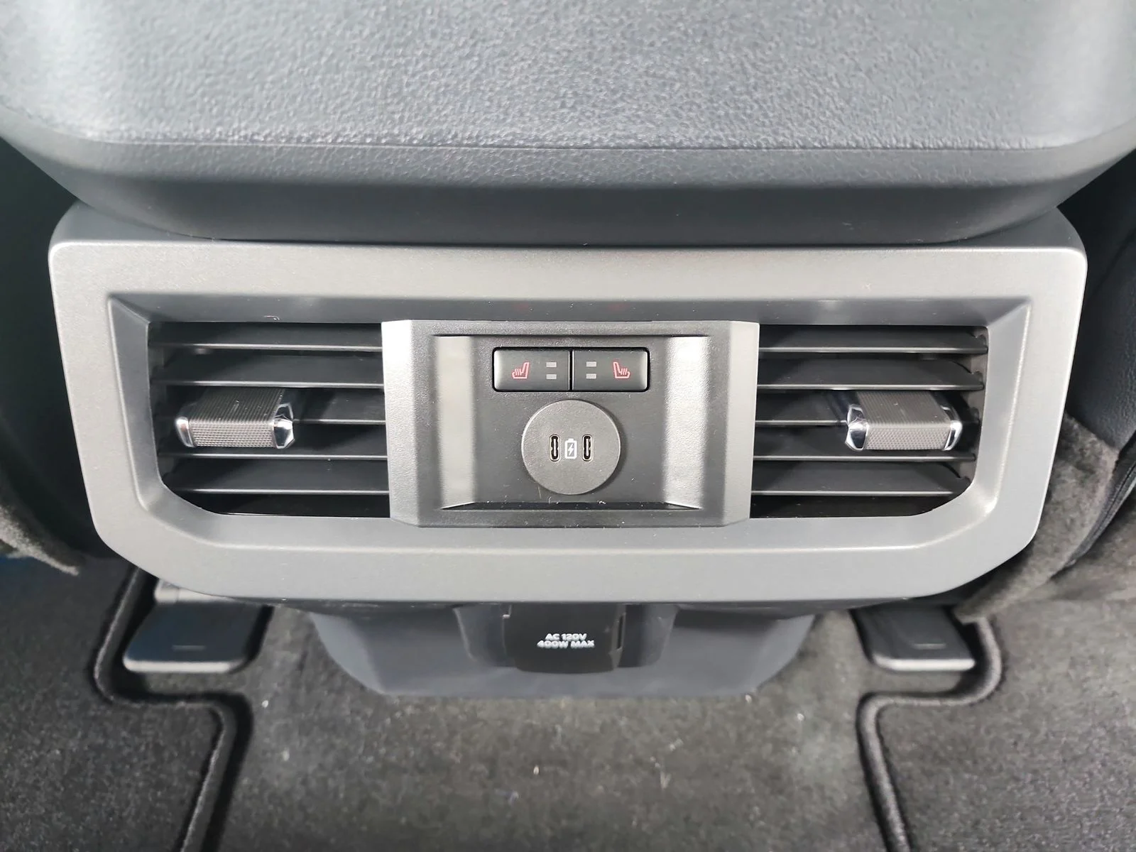 New 2026 Carbonized Gray Metallic Ford F-250® Lariat® image 39