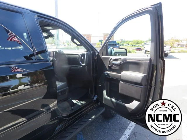 Used 2021 Black GMC AT4 image 53