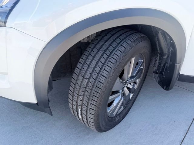 2024 Nissan Pathfinder SV - Photo 39