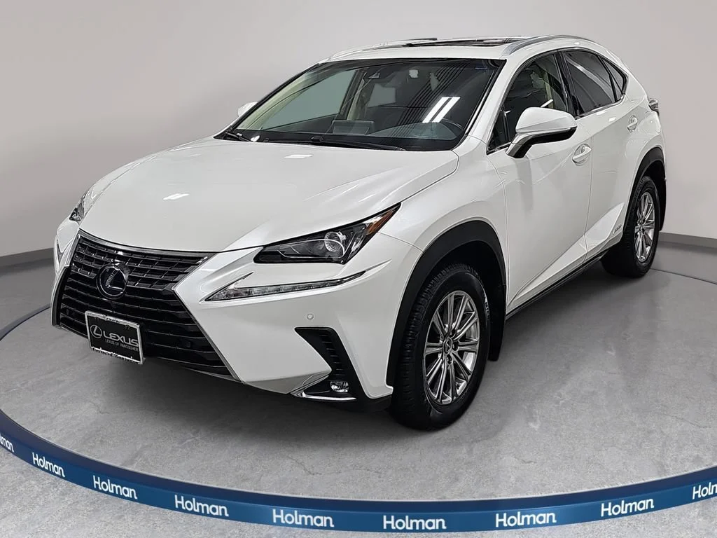 Used 2019 White Lexus 300h image 1