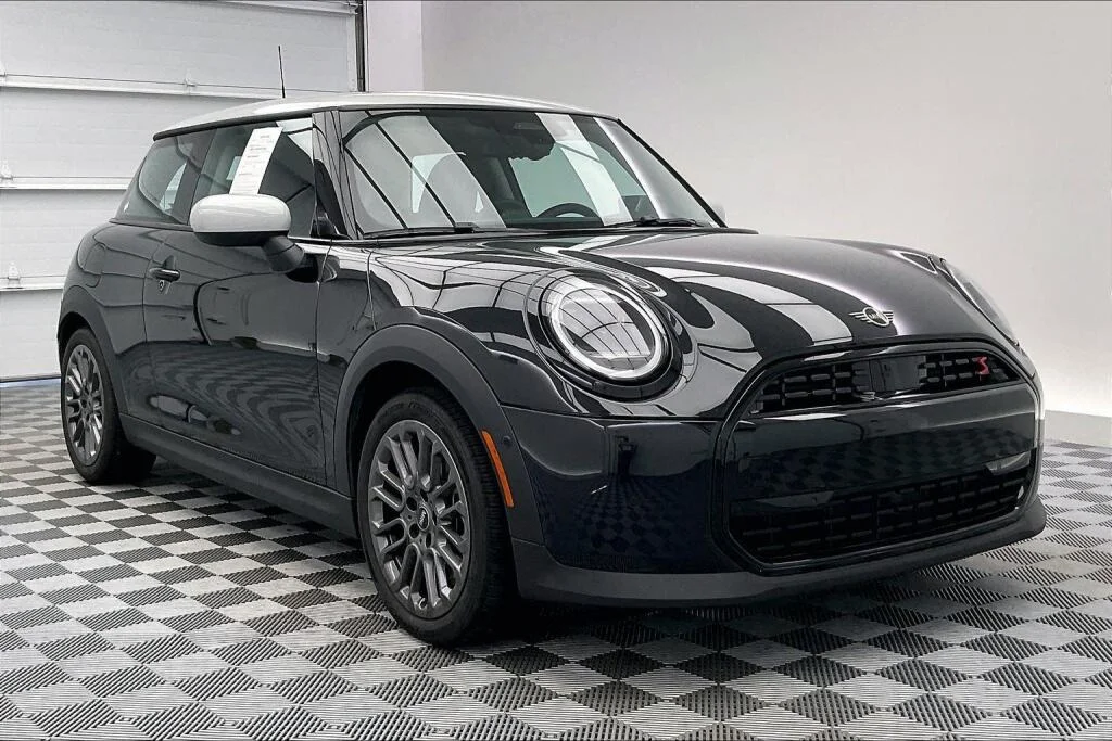 2025 MINI Hardtop 2 Door S - Photo 22