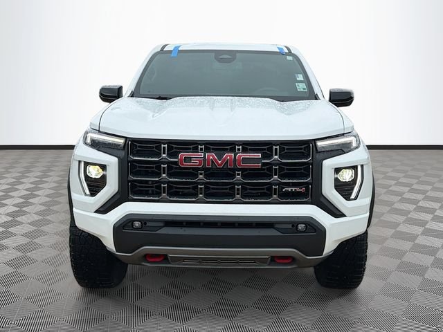 Used 2024 White GMC AT4 image 2