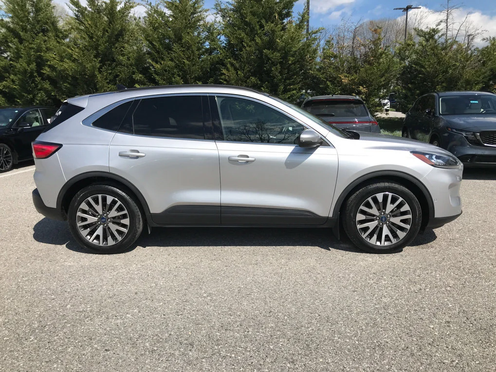 Pre-Owned 2020 Ford Escape Titanium