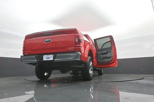 Used 2023 Race Red Ford XLT image 39