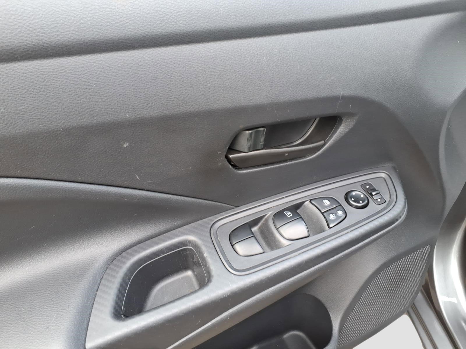 Used 2025 Gun Metallic Nissan 1.6 S image 13