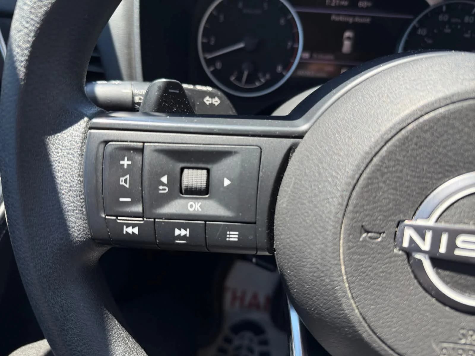 2024 Nissan Rogue SV - Photo 20