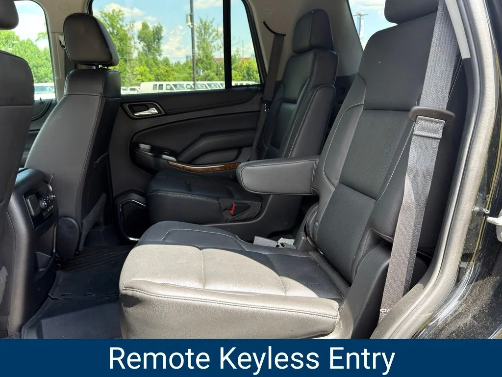 Used 2019 Black Chevrolet Premier image 17