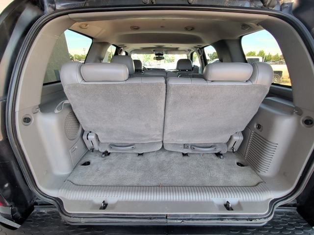 Used 2004 Black GMC Denali image 17