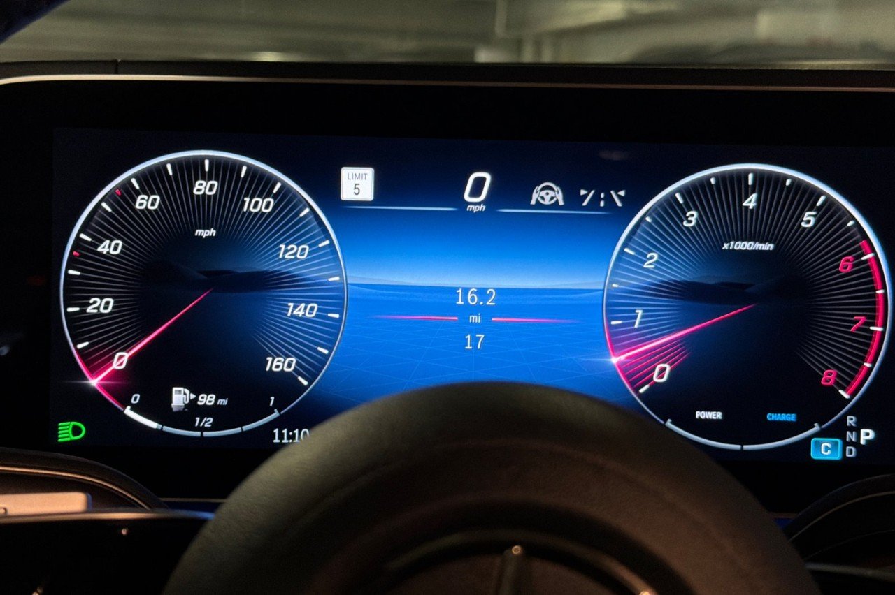 New 2026 Obsidian Black Metallic Mercedes-Benz GLS 450 4MATIC® SUV image 25